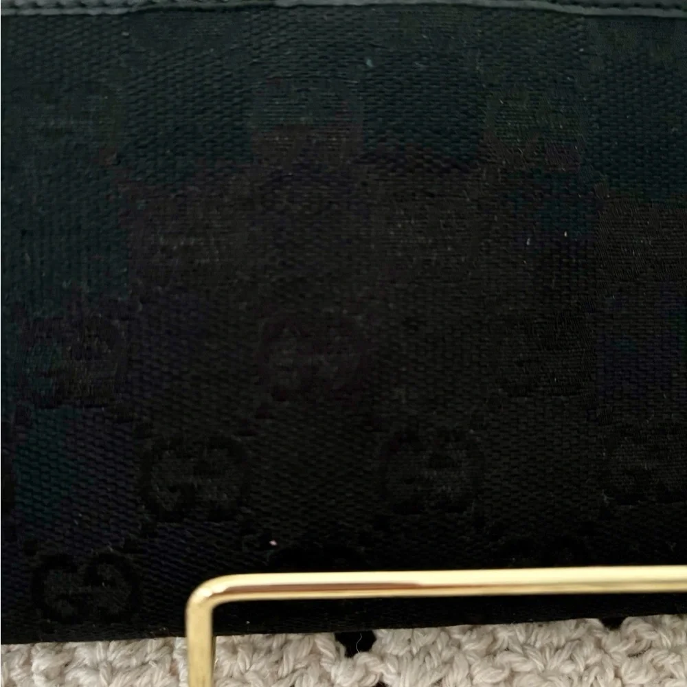 Vintage Authentic Gucci GG Canvas&Leather Bifold Wallet| Black/Gold Hardware - Picture 4 of 10